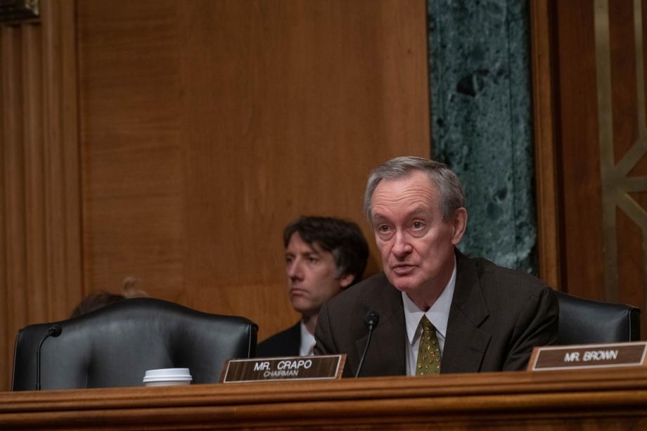 Oversight of Financial Regulators